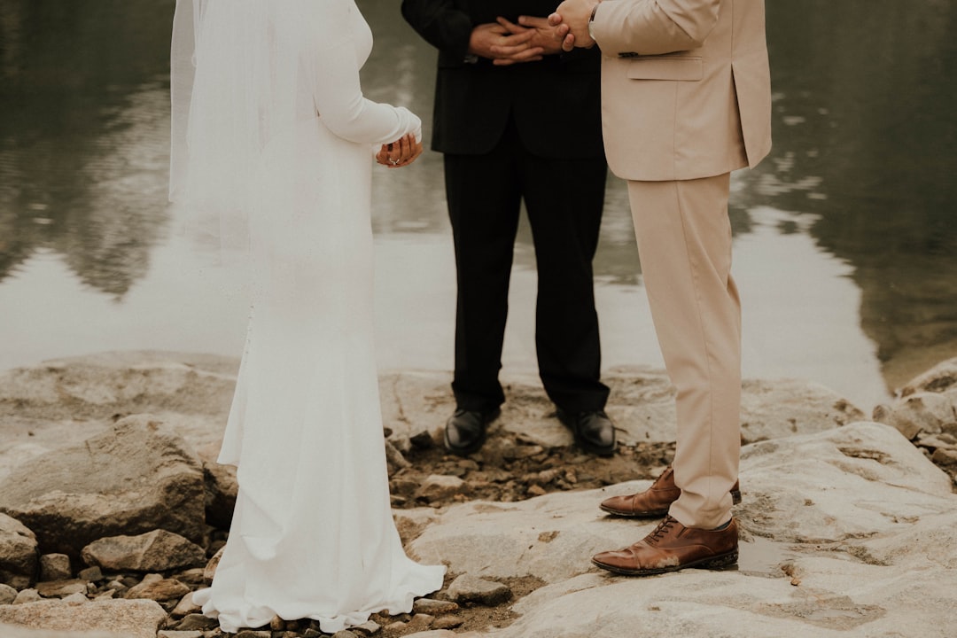 Photo wedding guest outfit