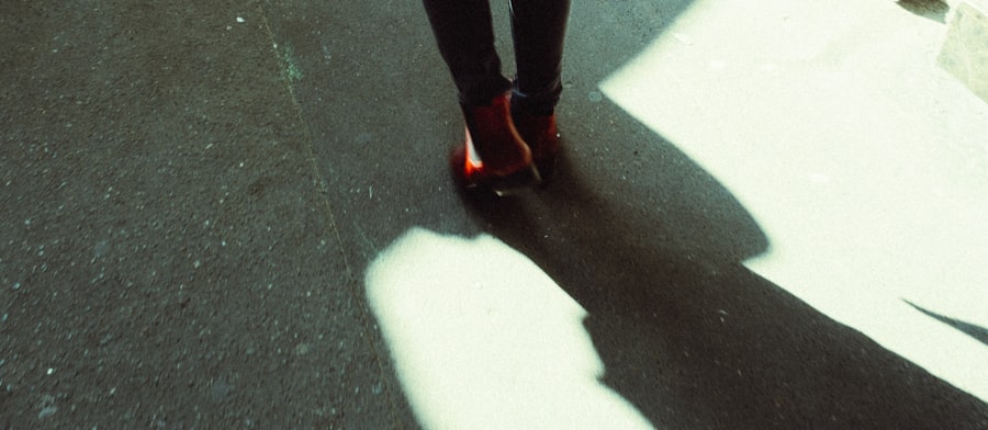 Photo brown mens trousers