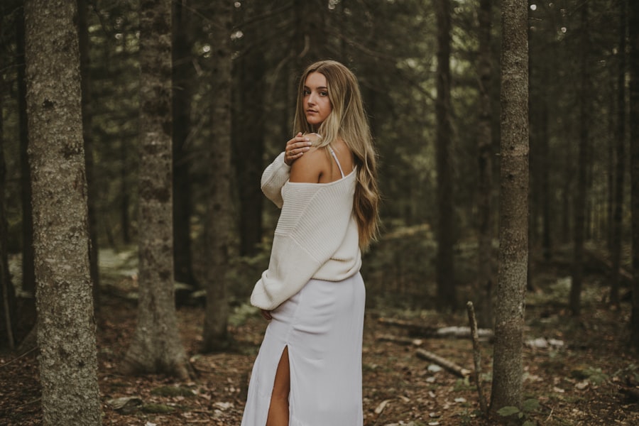 Photo bordowa sukienka