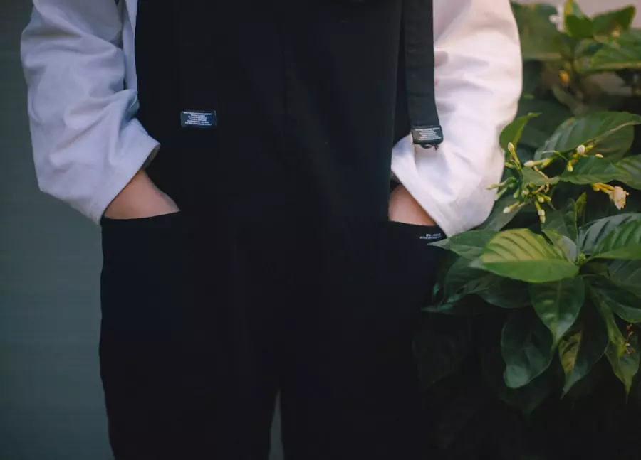 black mens pants